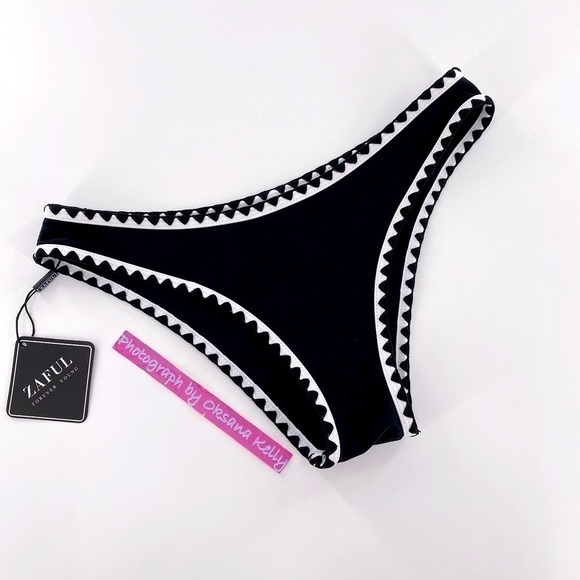 ZAFUL Black/White Bikini Bottom Sz US 4 - Picture 6 of 6